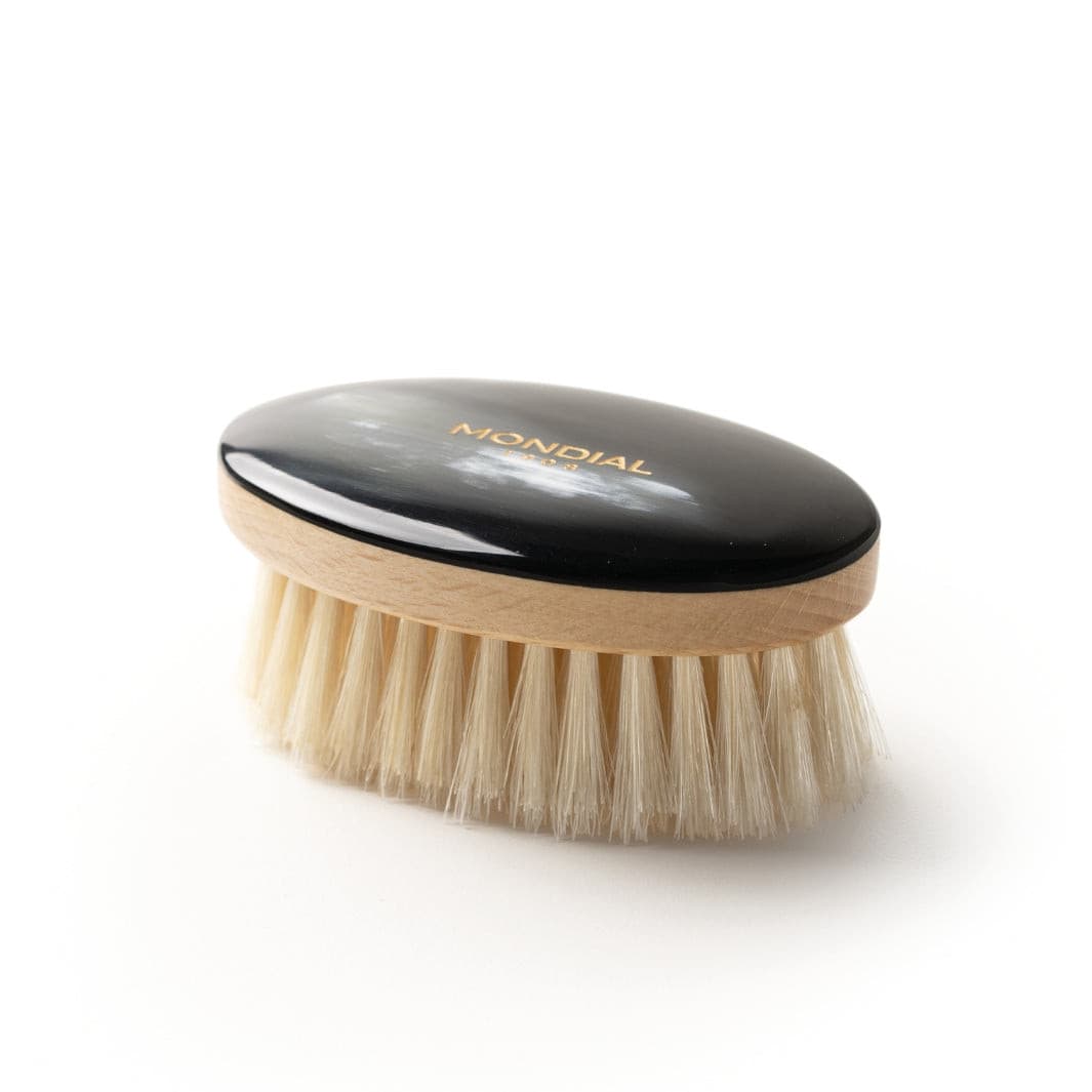Oval Beard Brush with White Bristle and Ox Horn Handle: 70mm.