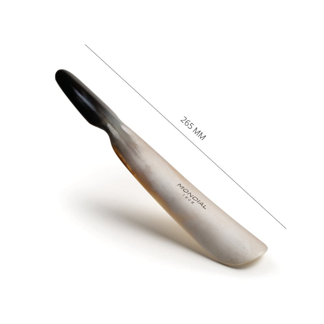 Large Shoehorn with Extended Handle in Natural Horn: 265mm.